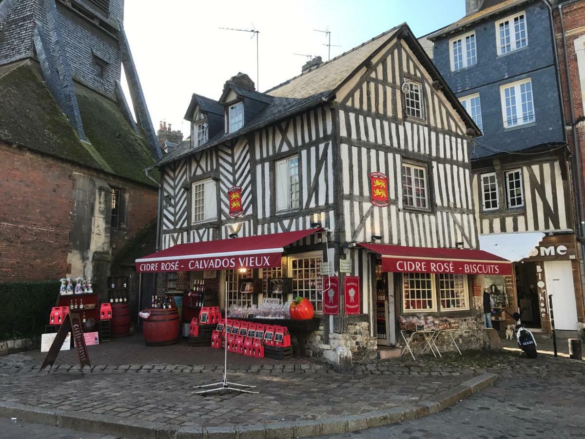 La Bonbonniere De Sofi Apartman Honfleur Kültér fotó